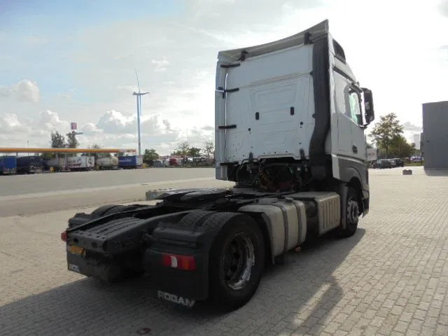 Mercedes-Benz Actros 1842 - Cabeza tractora: foto 4 Mercedes-Benz Actros 1842 - Cabeza tractora: foto 4
