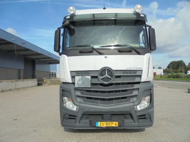 Mercedes-Benz Actros 1842 - Cabeza tractora: foto 2 Mercedes-Benz Actros 1842 - Cabeza tractora: foto 2