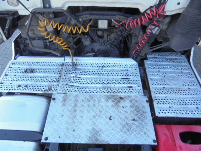 Cabeza tractora Mercedes-Benz Actros 1842 LS NL TRUCK: foto 16