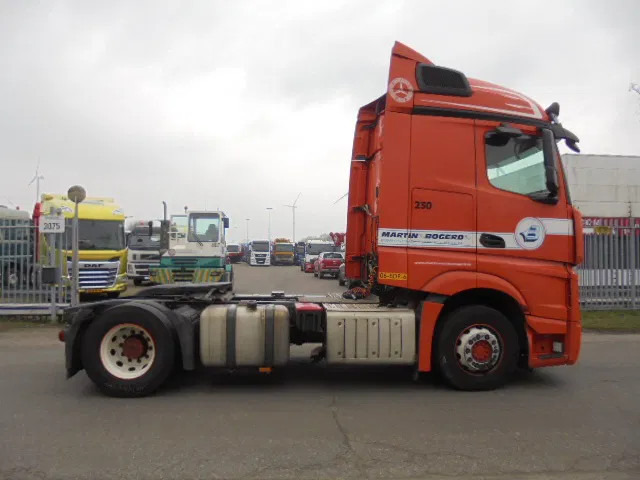 Mercedes-Benz Actros 1842 LS NL TRUCK - Cabeza tractora: foto 4 Mercedes-Benz Actros 1842 LS NL TRUCK - Cabeza tractora: foto 4