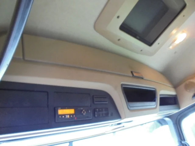 Cabeza tractora Mercedes-Benz Actros 1940: foto 10