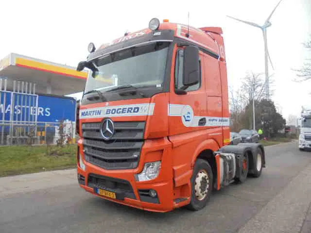 Mercedes-Benz Actros 2645 NL TRUCK - Cabeza tractora: foto 1 Mercedes-Benz Actros 2645 NL TRUCK - Cabeza tractora: foto 1