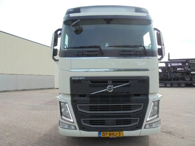 Volvo FH 420 - Cabeza tractora: foto 2 Volvo FH 420 - Cabeza tractora: foto 2