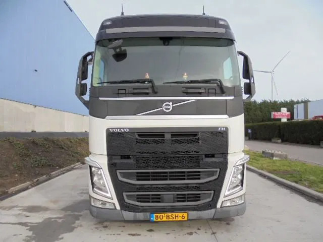 Volvo FH 420 MEGA - Cabeza tractora: foto 2 Volvo FH 420 MEGA - Cabeza tractora: foto 2