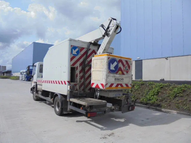 Camión Iveco EuroCargo 120 EL22 EUR5: foto 14
