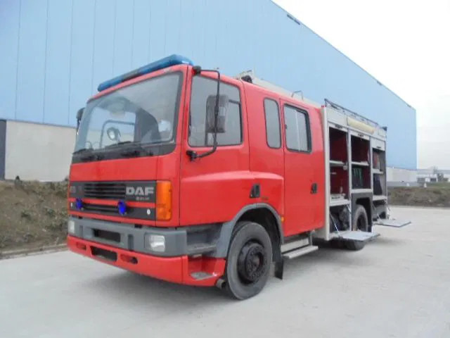 DAF 65.210 - Camión de bomberos: foto 1 DAF 65.210 - Camión de bomberos: foto 1