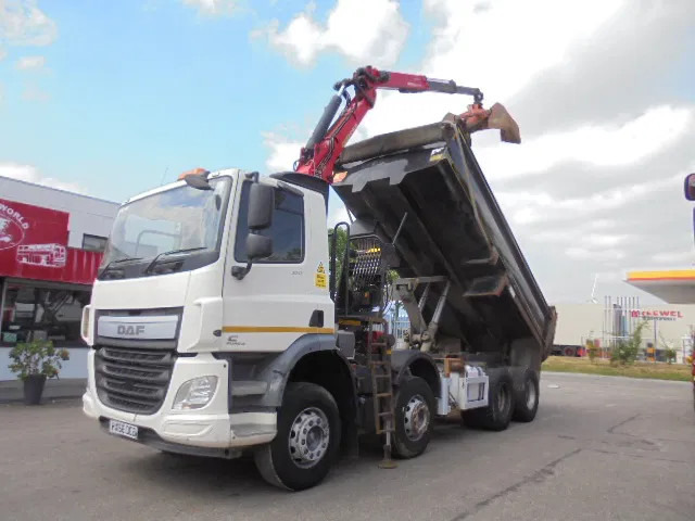 DAF CF 370 8X4 + PALFINGER EPSILON - Camión volquete, Camión grúa: foto 1 DAF CF 370 8X4 + PALFINGER EPSILON - Camión volquete, Camión grúa: foto 1
