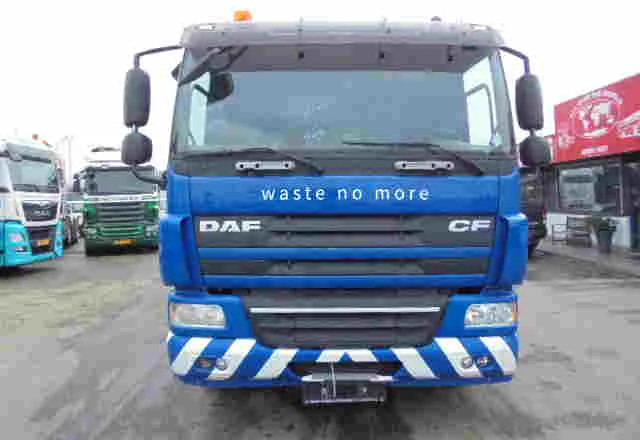 DAF CF 75.250 6X2 - Camión chasis: foto 2 DAF CF 75.250 6X2 - Camión chasis: foto 2