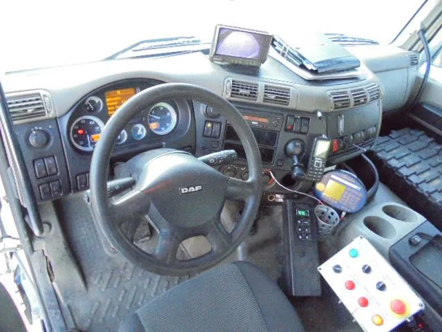 Camión de basura DAF CF 75.250 6X2 FAN EEV: foto 10