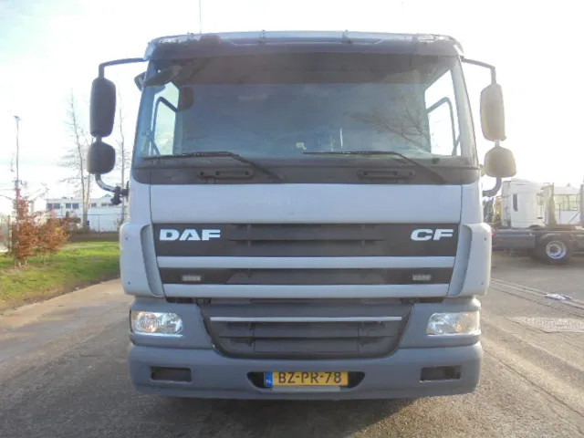 DAF CF 75.310 EEV FAN 6x2 NL TRUCK - Camión chasis: foto 2 DAF CF 75.310 EEV FAN 6x2 NL TRUCK - Camión chasis: foto 2