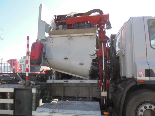 DAF CF 75.310 FAN 6x2 NL TRUCK - Camión chasis: foto 4 DAF CF 75.310 FAN 6x2 NL TRUCK - Camión chasis: foto 4