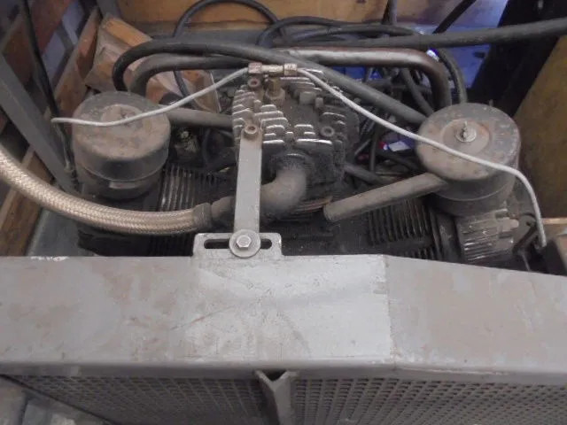 DAF LF 45 150 NL TRUCK SERVICE TRUCK SERVICE TRUCK MET COMPRESSOR - Camión caja cerrada: foto 3 DAF LF 45 150 NL TRUCK SERVICE TRUCK SERVICE TRUCK MET COMPRESSOR - Camión caja cerrada: foto 3