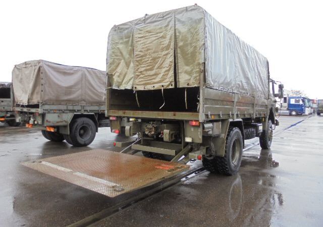 DAF YAD 4442 NT - Camión lona: foto 4 DAF YAD 4442 NT - Camión lona: foto 4