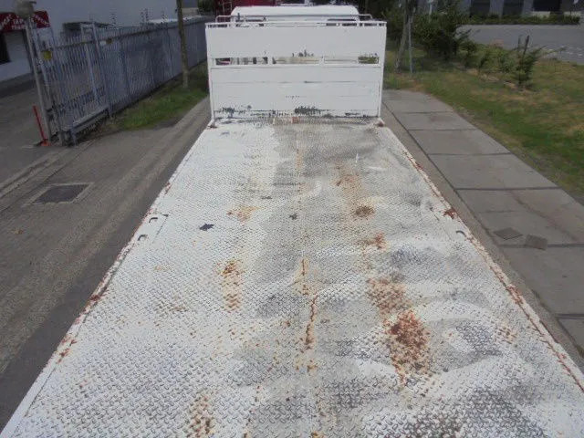 DAF YTZ 2300 6X6 FULL STEEL - Camión caja abierta: foto 5 DAF YTZ 2300 6X6 FULL STEEL - Camión caja abierta: foto 5