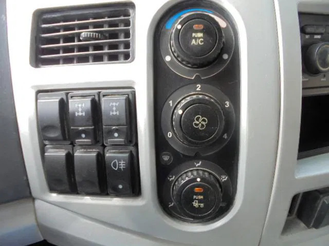 Camión volquete Diversen FOTON DAIMLER TX 3234 6X4 FOTON DAIMLER TX 3234 6X4: foto 18