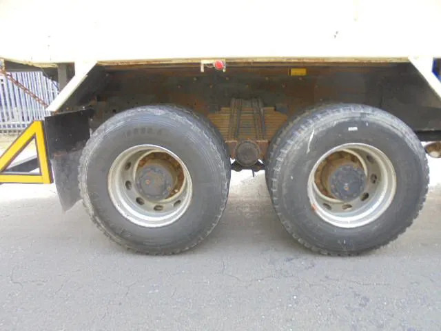 Camión volquete Diversen FOTON DAIMLER TX 3234 6X4 FOTON DAIMLER TX 3234 6X4: foto 7