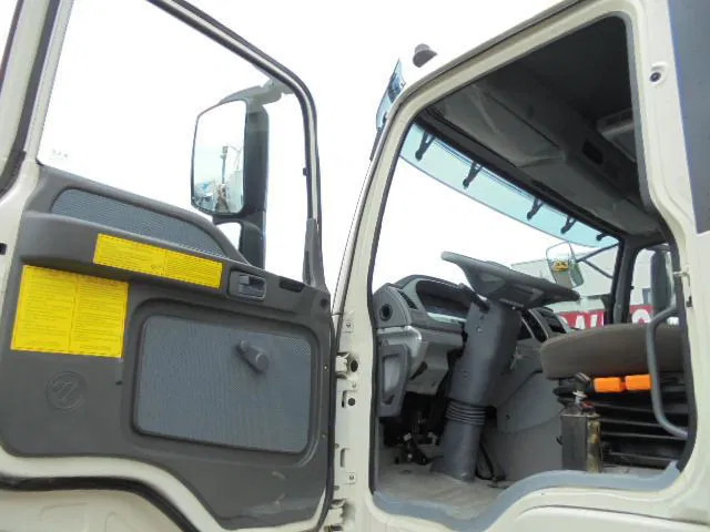 Diversen FOTON DAIMLER TX 3234 6X4 FOTON DAIMLER TX 3234 6X4 - Camión volquete: foto 5 Diversen FOTON DAIMLER TX 3234 6X4 FOTON DAIMLER TX 3234 6X4 - Camión volquete: foto 5