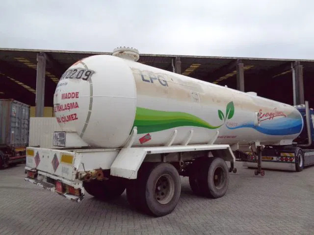 Diversen ISISAN 45M3 LPG-BUTANE - Semirremolque cisterna: foto 3 Diversen ISISAN 45M3 LPG-BUTANE - Semirremolque cisterna: foto 3
