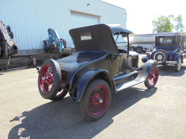 Ford Model T RUNABOUT - Sedan: foto 4 Ford Model T RUNABOUT - Sedan: foto 4