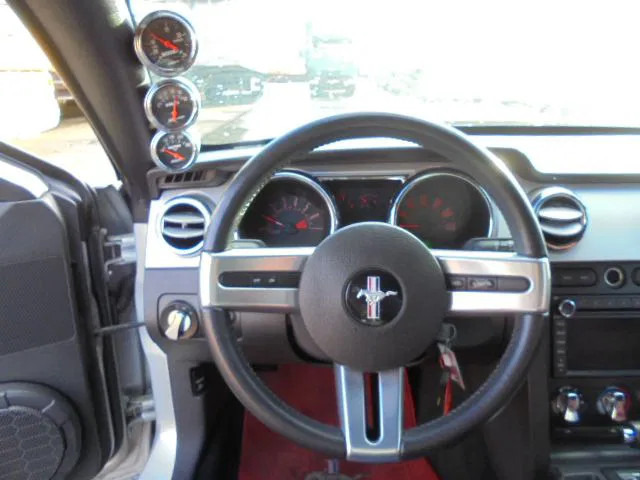 Coupé Ford Mustang GT: foto 11