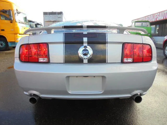 Coupé Ford Mustang GT: foto 7