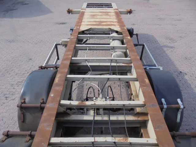 Groenewegen 20CC-15-18 STEEL SPRINGS - Semirremolque portacontenedore/ Intercambiable: foto 5 Groenewegen 20CC-15-18 STEEL SPRINGS - Semirremolque portacontenedore/ Intercambiable: foto 5