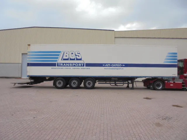 Leasing de Kögel S 24 Kögel S 24: foto 6