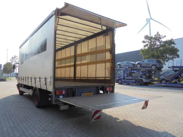 Camión caja cerrada MAN TGL 10-180 NL TRUCK: foto 9