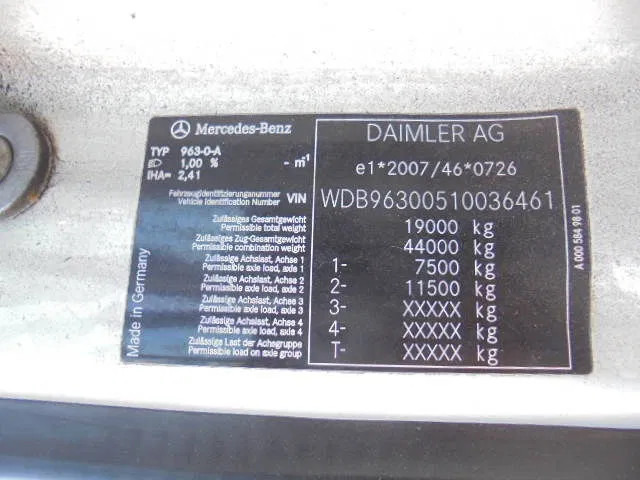 Camión portavehículos Mercedes-Benz Actros 2340 LL: foto 16 Camión portavehículos Mercedes-Benz Actros 2340 LL: foto 16