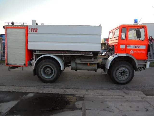 Renault C A07 C1 - Camión de bomberos: foto 4 Renault C A07 C1 - Camión de bomberos: foto 4