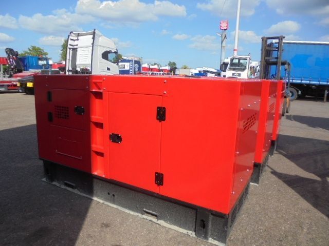 Ricardo R75 - Generador industriale: foto 5 Ricardo R75 - Generador industriale: foto 5