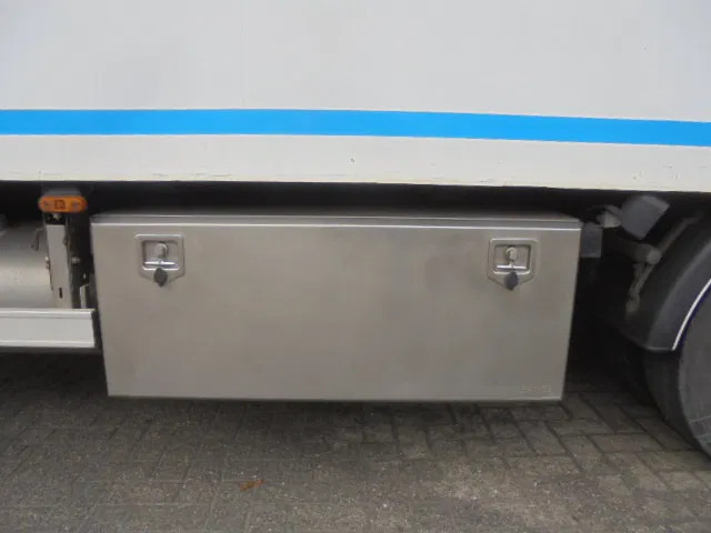 Semirremolque caja cerrada Van Eck U T-3 L N 1 APK 10-2026 ROLLERBAAN: foto 14