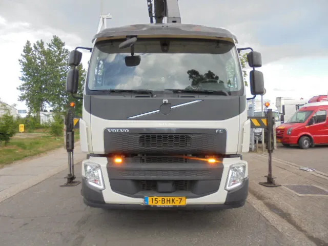 Volvo FE 320 6X2 NL TRUCK - Camión de basura: foto 2 Volvo FE 320 6X2 NL TRUCK - Camión de basura: foto 2