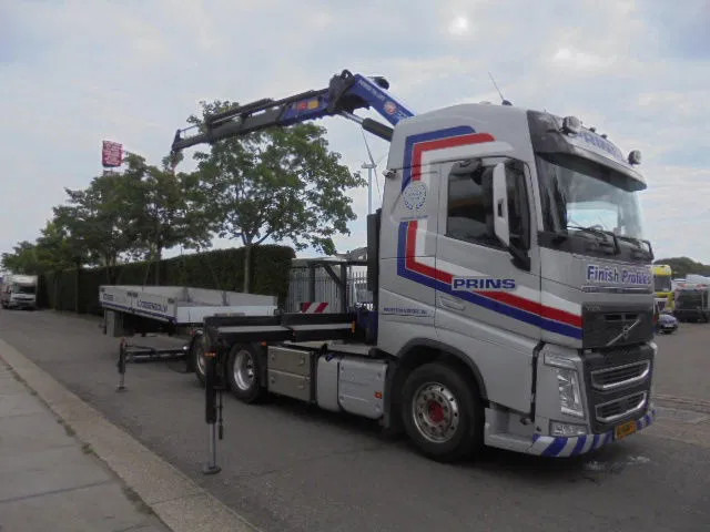Volvo FH 420 6X2 NL TRUCK - Camión grúa: foto 3 Volvo FH 420 6X2 NL TRUCK - Camión grúa: foto 3