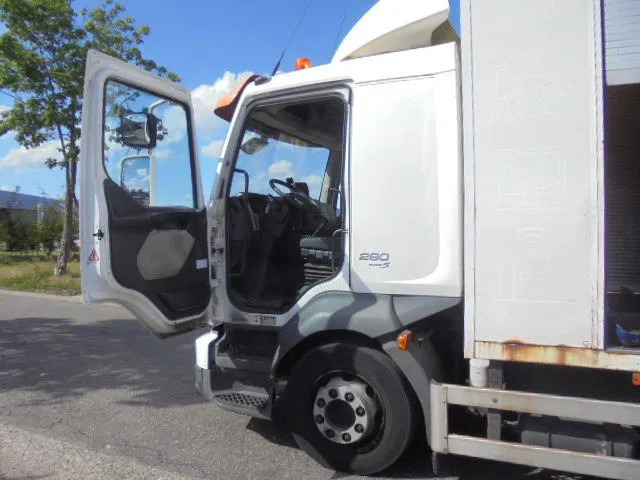 Leasing de Volvo FL 280 NL TRUCK Volvo FL 280 NL TRUCK: foto 6