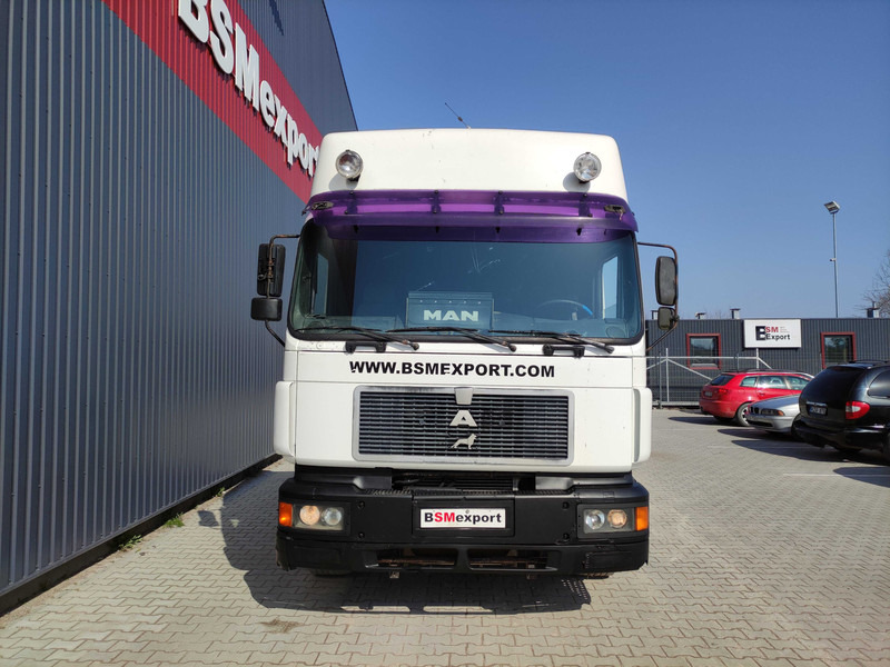 MAN 19.403 truck tractor - Cabeza tractora: foto 2 MAN 19.403 truck tractor - Cabeza tractora: foto 2