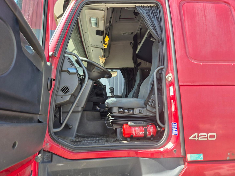 Volvo FH 13.420 - Cabeza tractora: foto 5 Volvo FH 13.420 - Cabeza tractora: foto 5