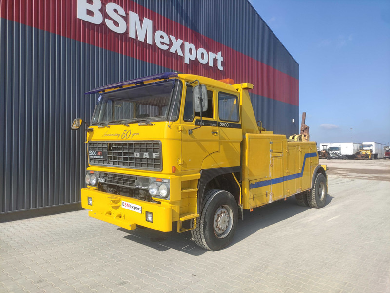 DAF 2800 Ati tow truck - Grua de remolque autos: foto 1 DAF 2800 Ati tow truck - Grua de remolque autos: foto 1