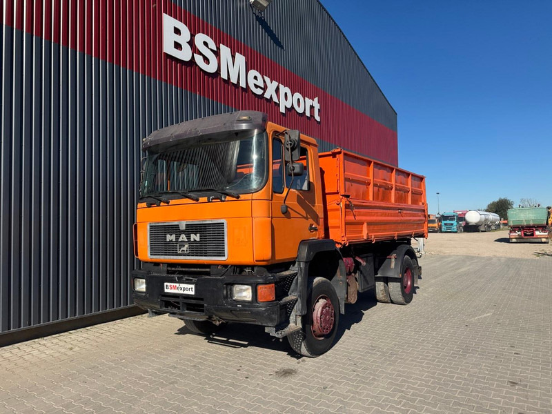 MAN 19.362, 4x4 - Camión volquete: foto 1 MAN 19.362, 4x4 - Camión volquete: foto 1