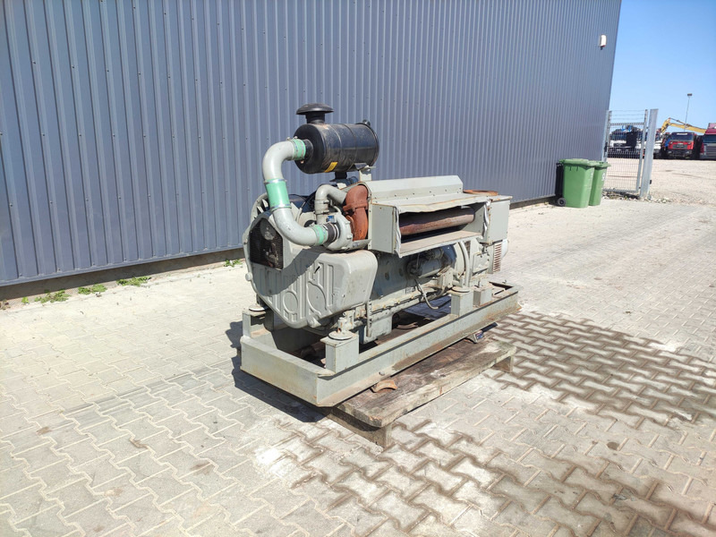 Stamford 70kva - Generador industriale: foto 1 Stamford 70kva - Generador industriale: foto 1