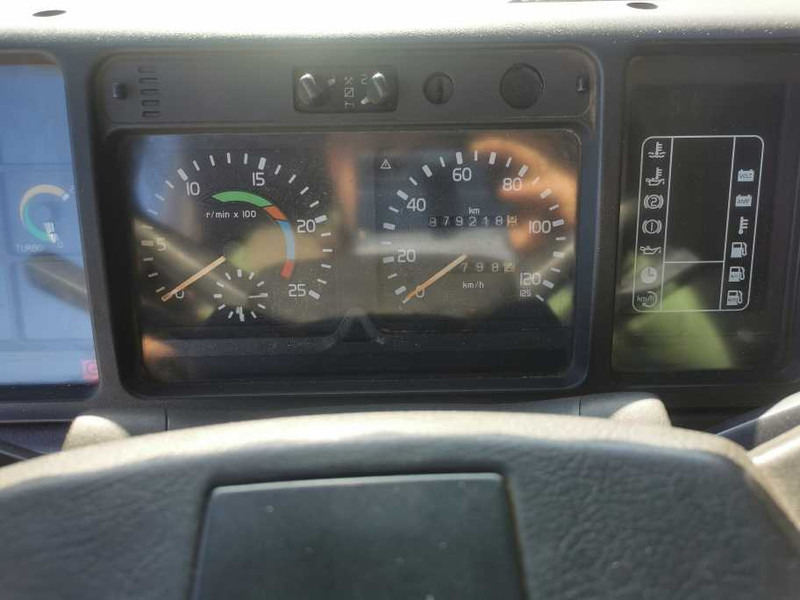 Camión chasis Volvo FH12 420 chassis truck: foto 15