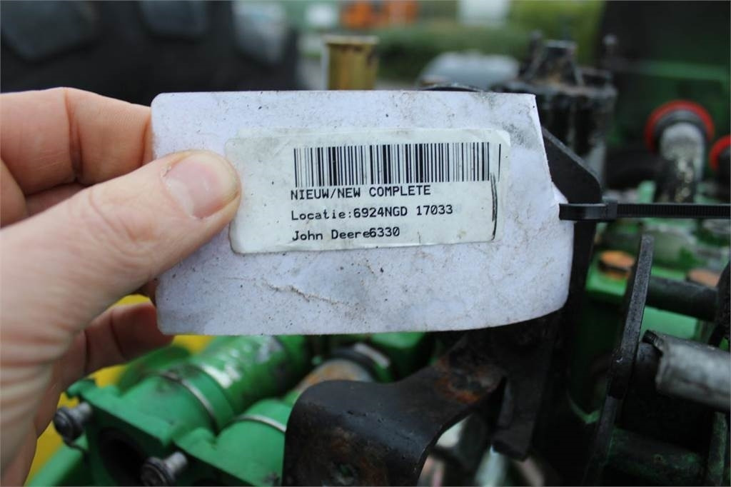 John Deere 6000- 30 4 cyl. - Tractor: foto 4 John Deere 6000- 30 4 cyl. - Tractor: foto 4