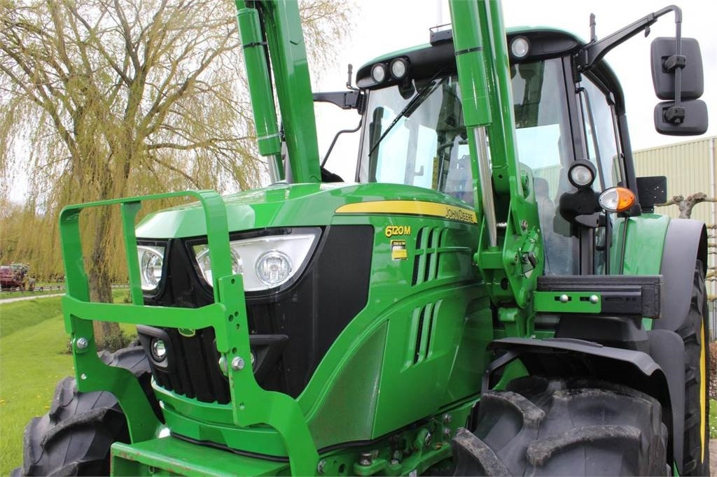 John Deere 6120M with 623R loader - Tractor: foto 3 John Deere 6120M with 623R loader - Tractor: foto 3
