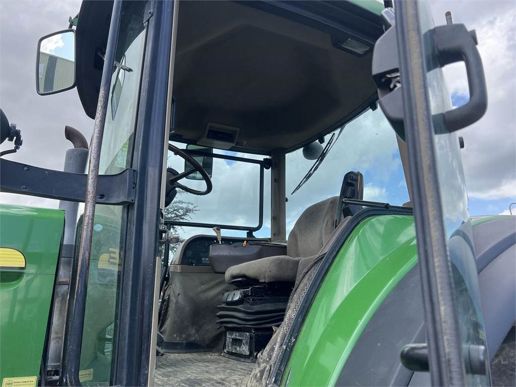 John Deere 7820 - Tractor: foto 5 John Deere 7820 - Tractor: foto 5