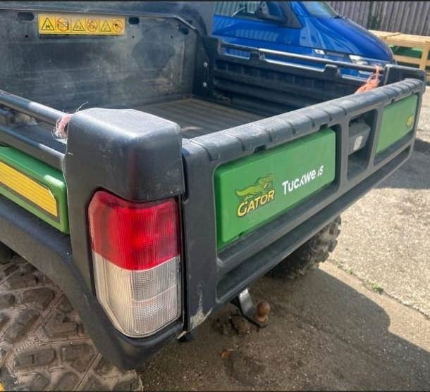 John Deere XUV865M - Cuadrimoto: foto 4 John Deere XUV865M - Cuadrimoto: foto 4