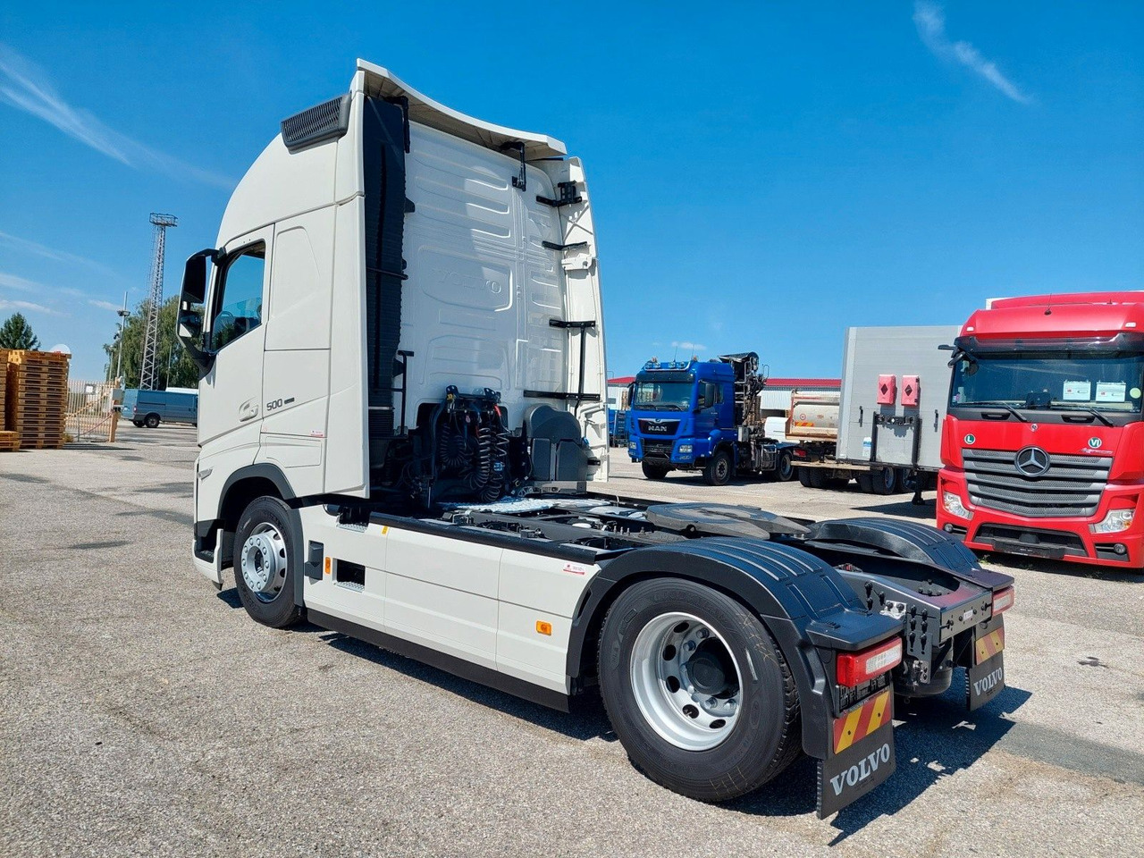 Volvo FH 13 Globetrotter XL 500 - Cabeza tractora: foto 3 Volvo FH 13 Globetrotter XL 500 - Cabeza tractora: foto 3
