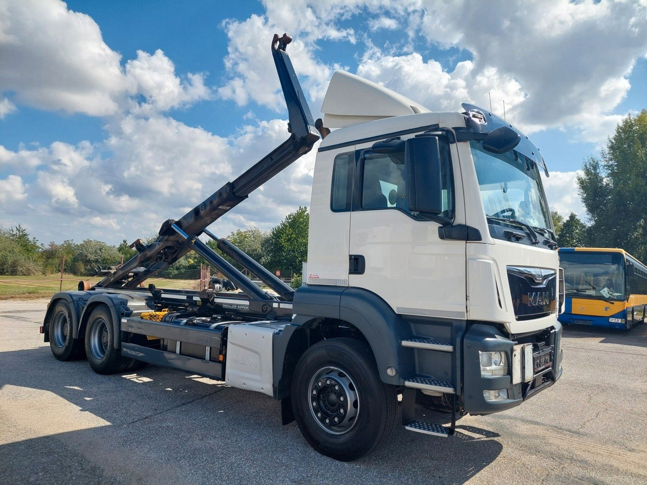 MAN TGS 26.440 BL Meiller RK 20.65 6x4 - Camión multibasculante: foto 2 MAN TGS 26.440 BL Meiller RK 20.65 6x4 - Camión multibasculante: foto 2