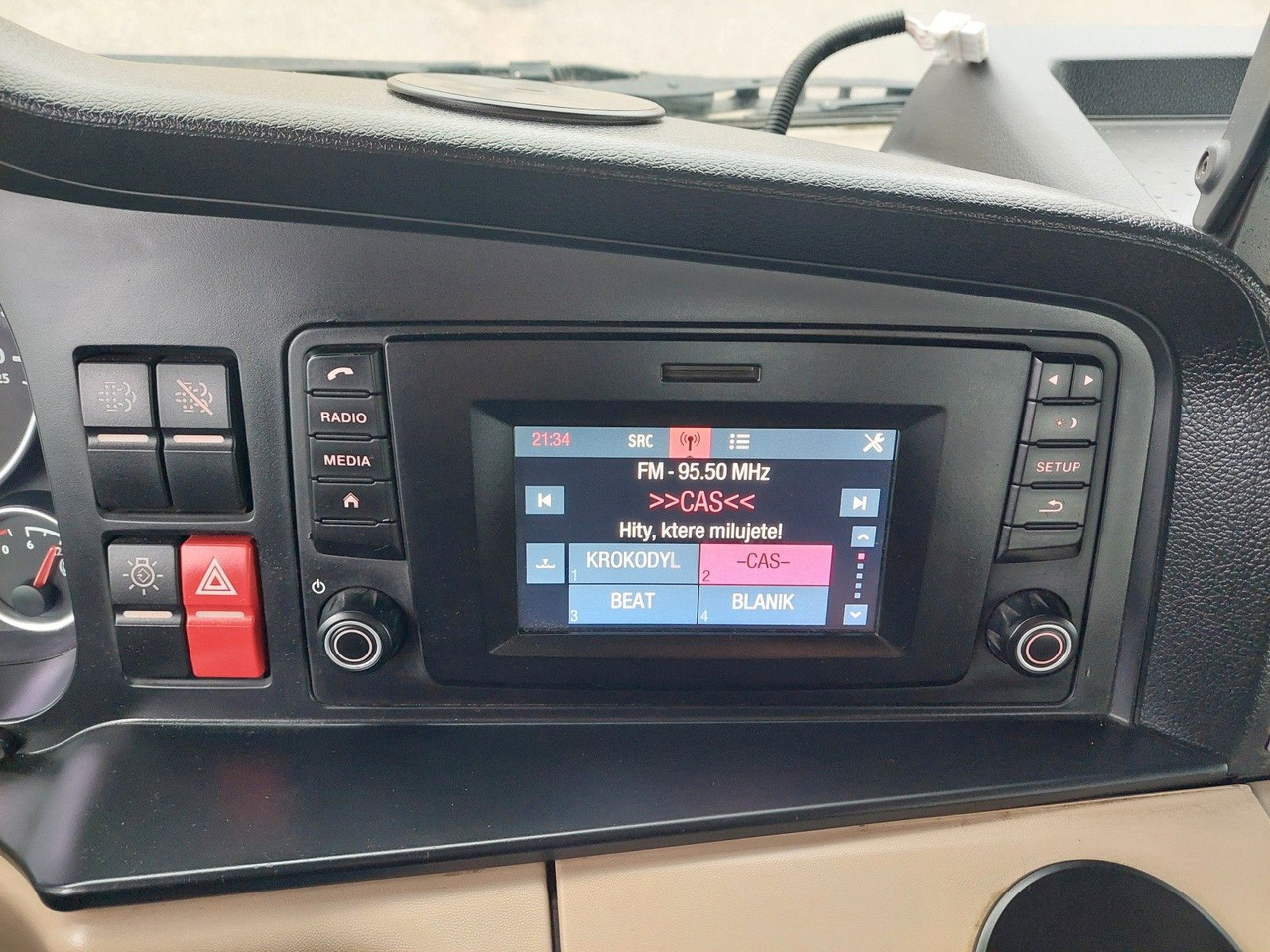 Camión hormigonera MAN TGS 32.420 BB Intermix 9m3 8x4: foto 29