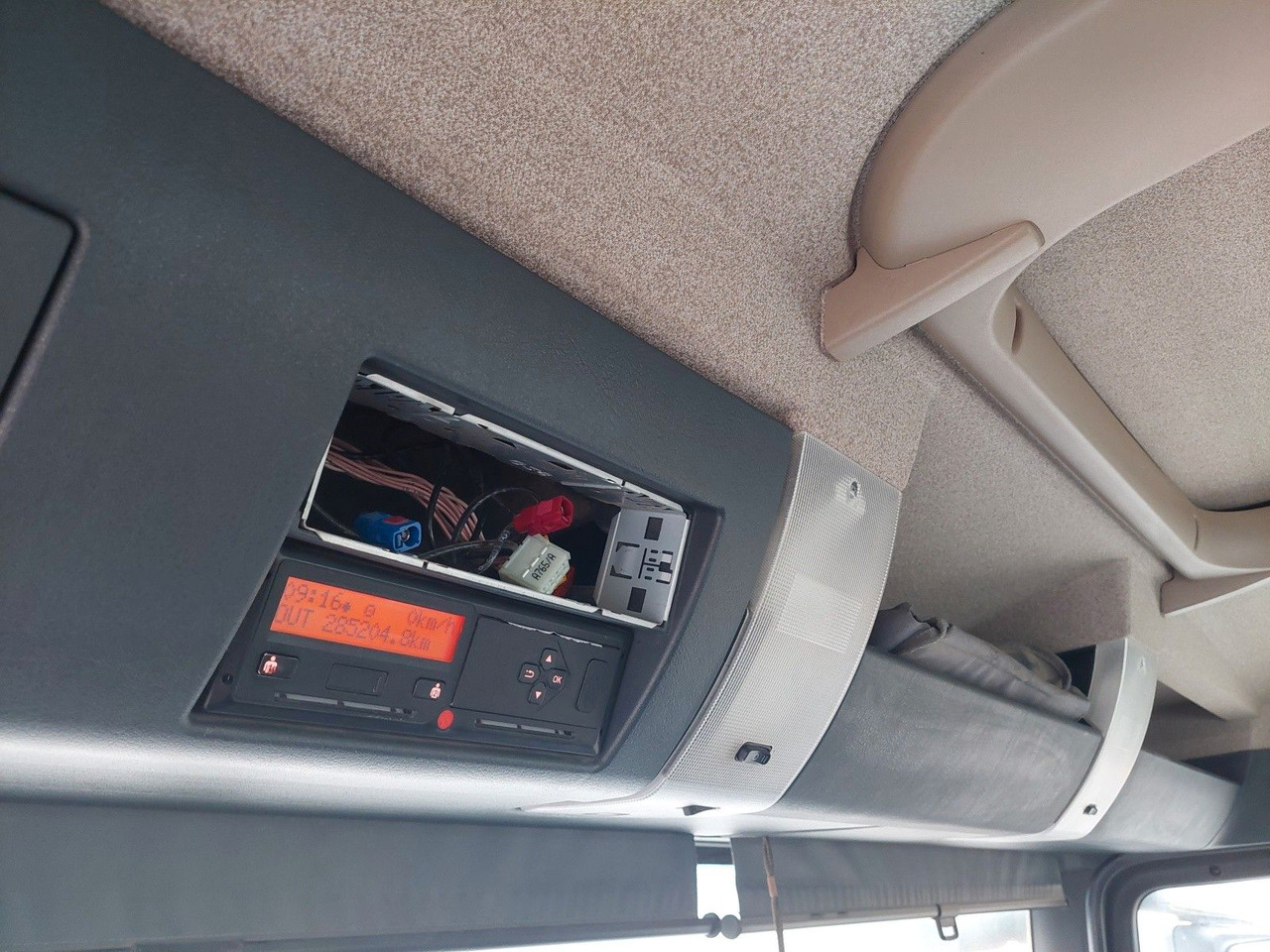 Camión hormigonera MAN TGS 32.420 BB Intermix 9m3 8x4: foto 27