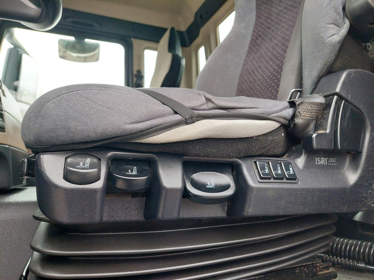 Camión hormigonera MAN TGS 32.420 BB Intermix 9m3 8x4: foto 36